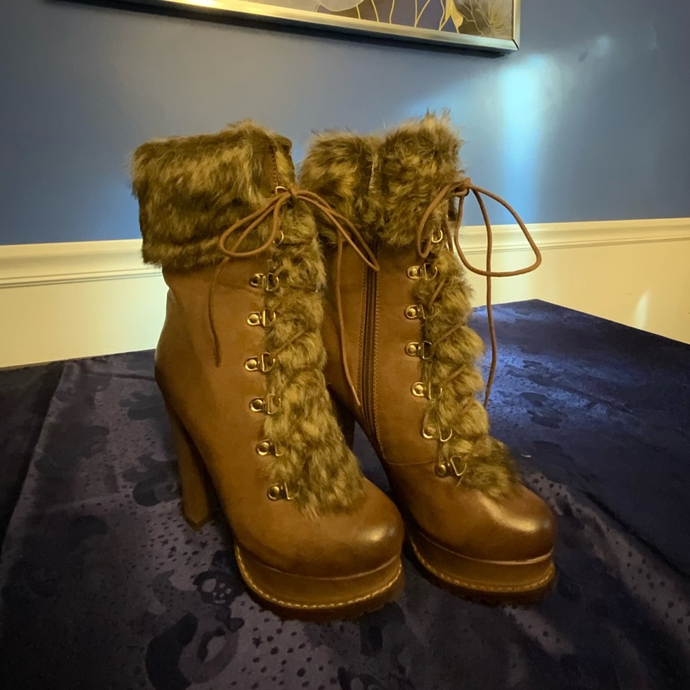 Luichiny NY brown furry heeled leather boots